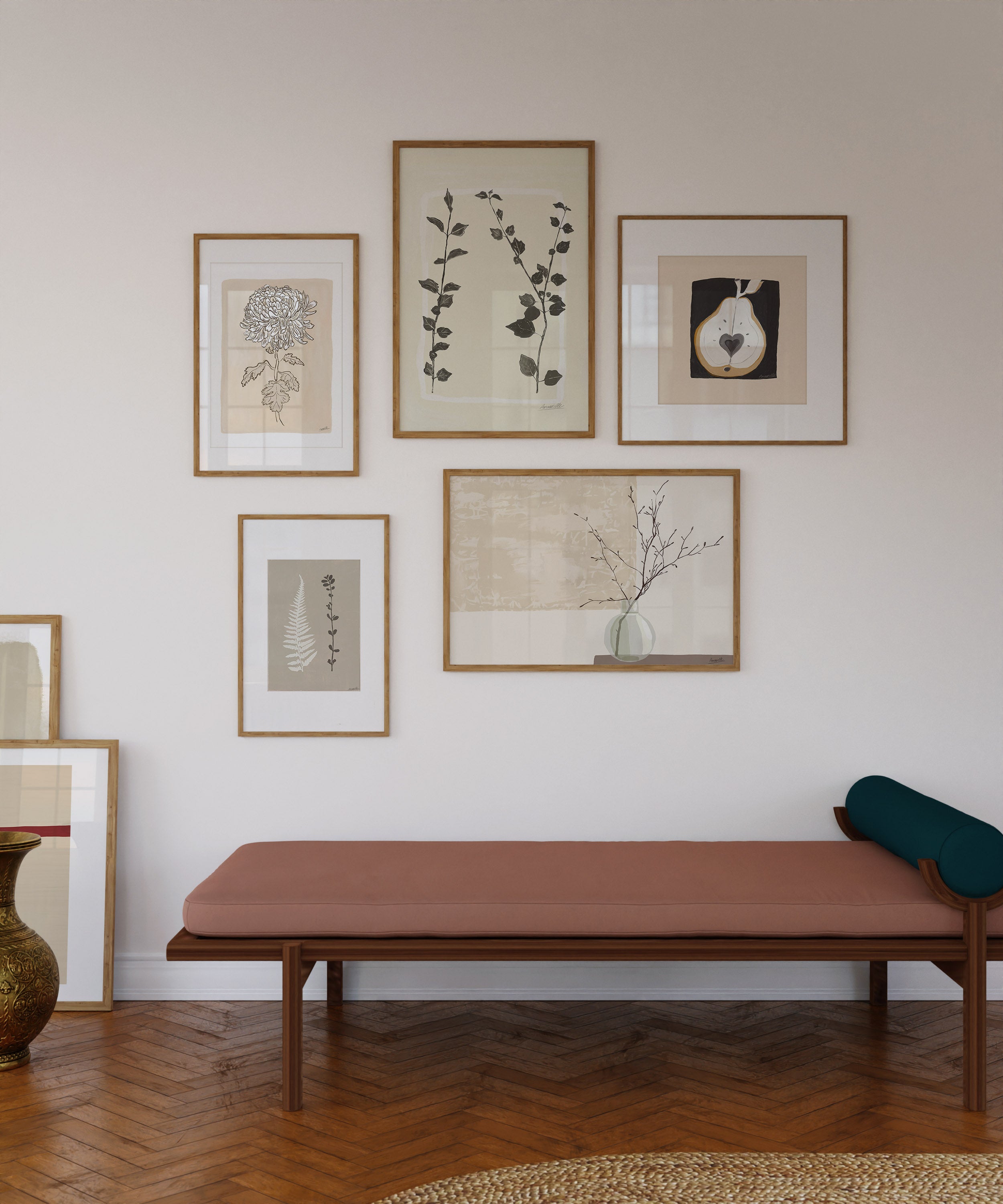 Skandinavische Bilder Gallery Wall mit modernen Kunstdrucken und Postern mit Pflanzenmotiven